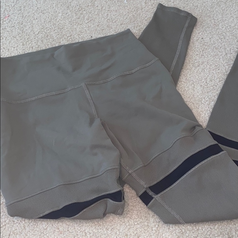 Alo leggings